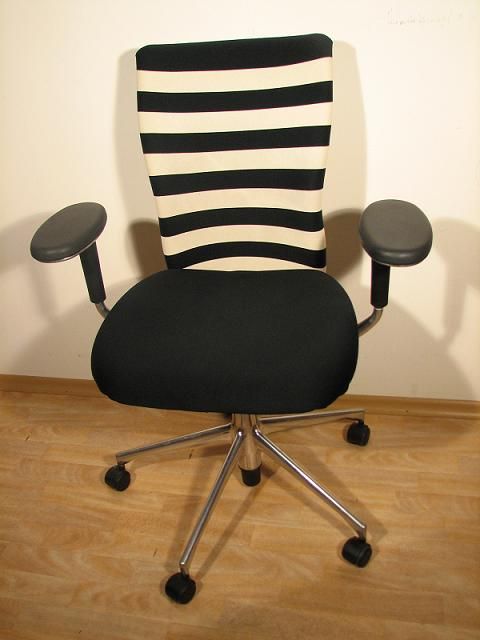 T-Chair
